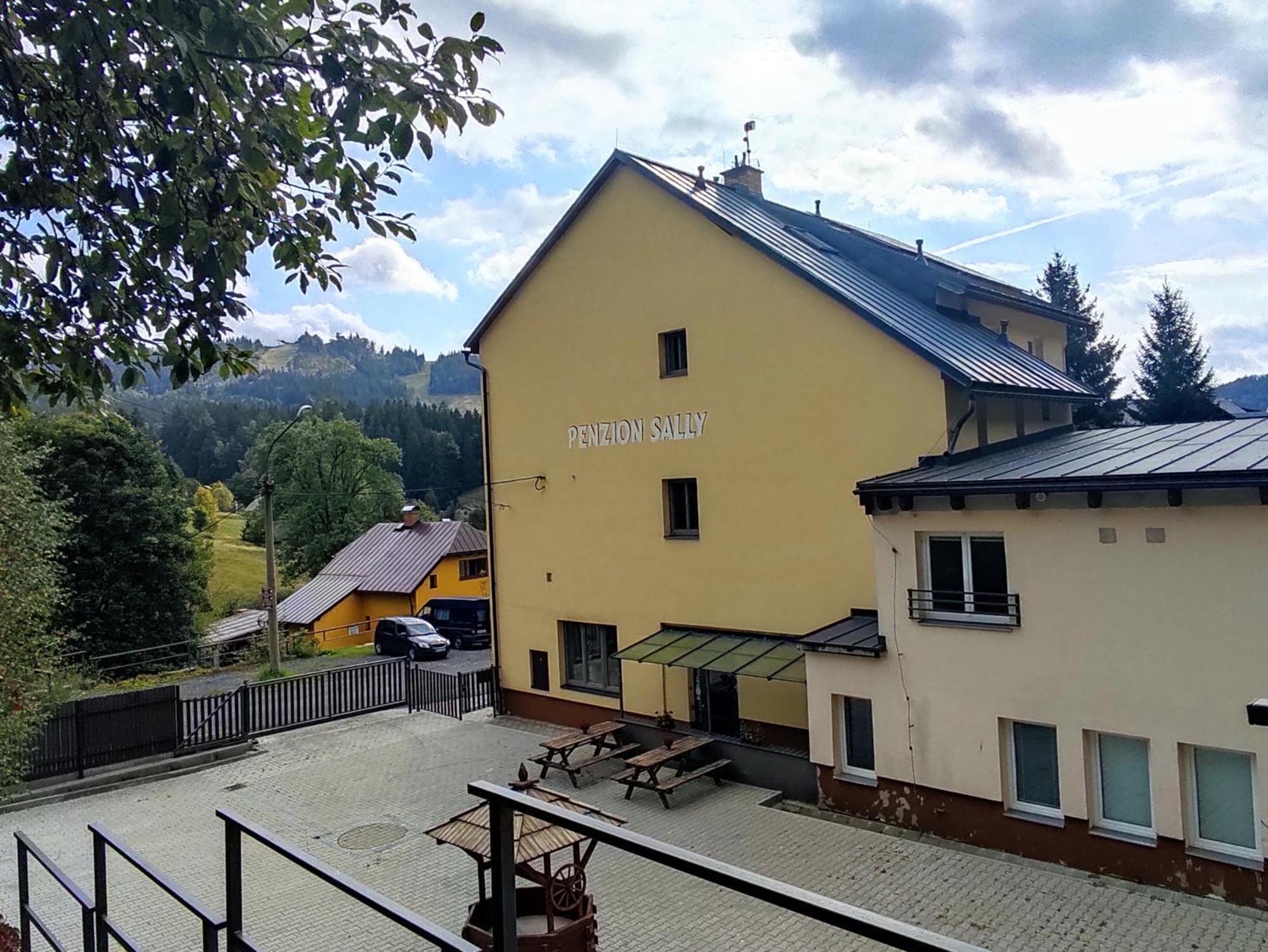 Penzion Sally Albrechtice v Jizerskych horach Exterior photo